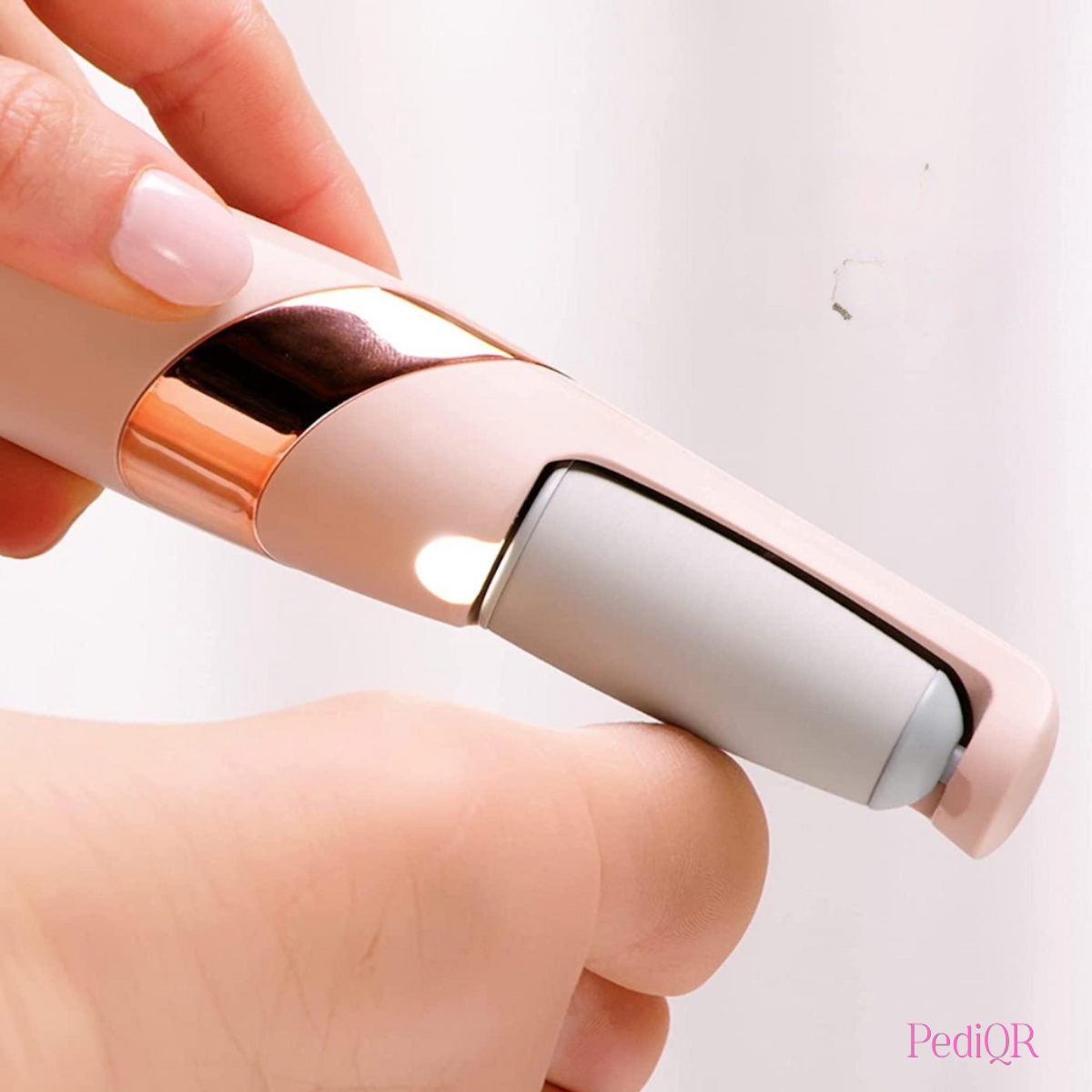 PediQR Pro — Professionell pedikyr utan salong.